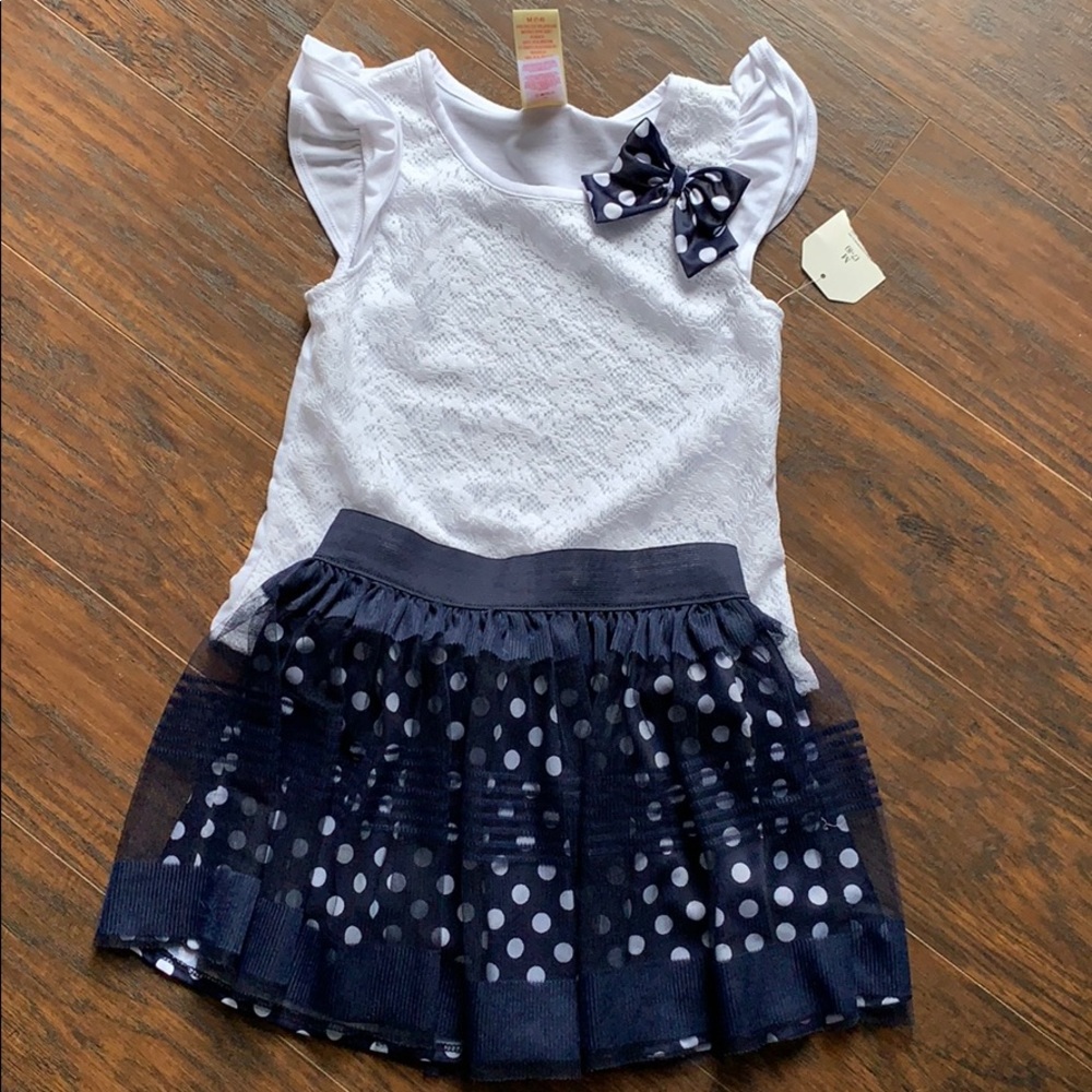 DRESS OUTFIT